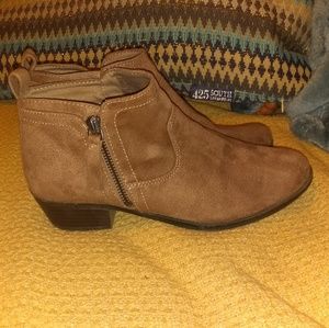 Ankle booties